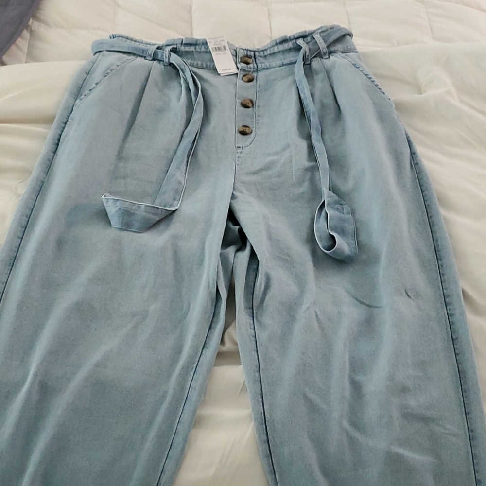 Nwt American eagle jeans